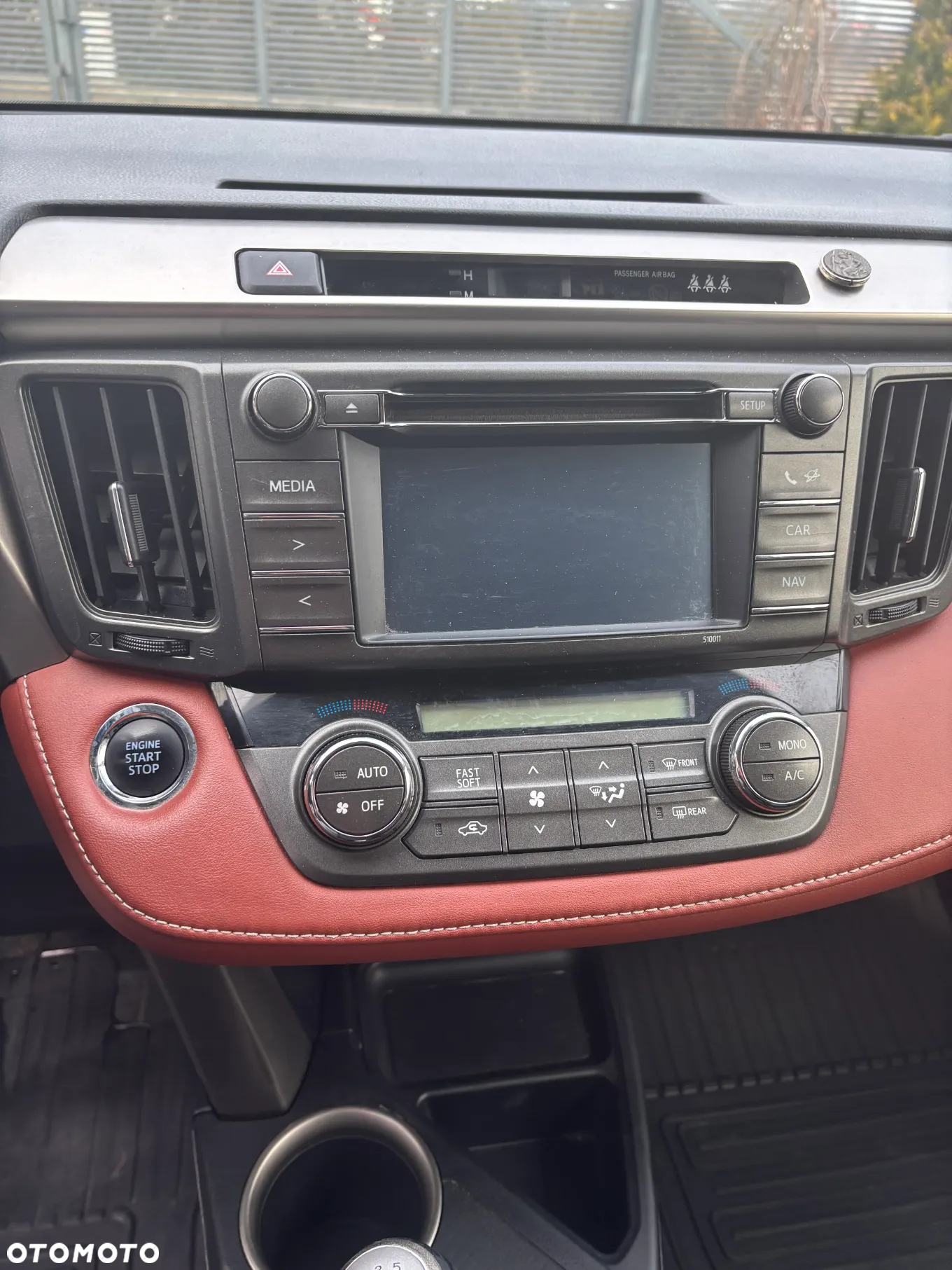 Toyota RAV4 2.0 D-4D Premium 4x2 - 4
