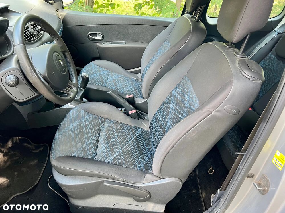 Renault Clio 1.2 16V Alize - 8