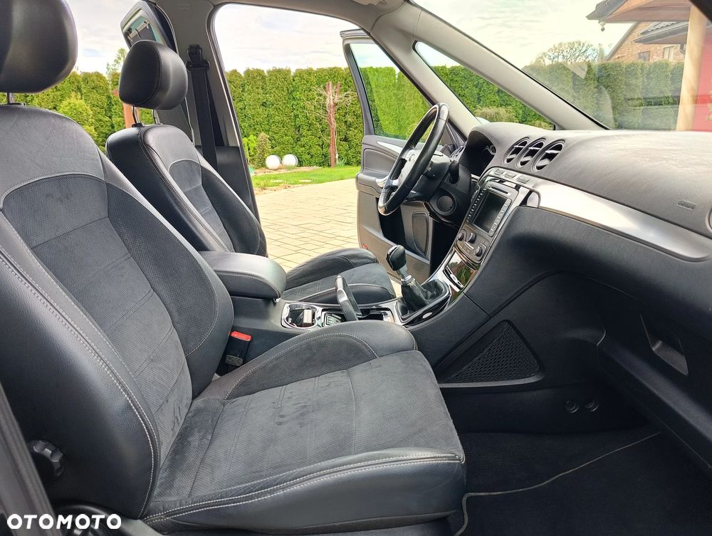 Ford Galaxy 2.0 TDCi DPF Titanium - 36