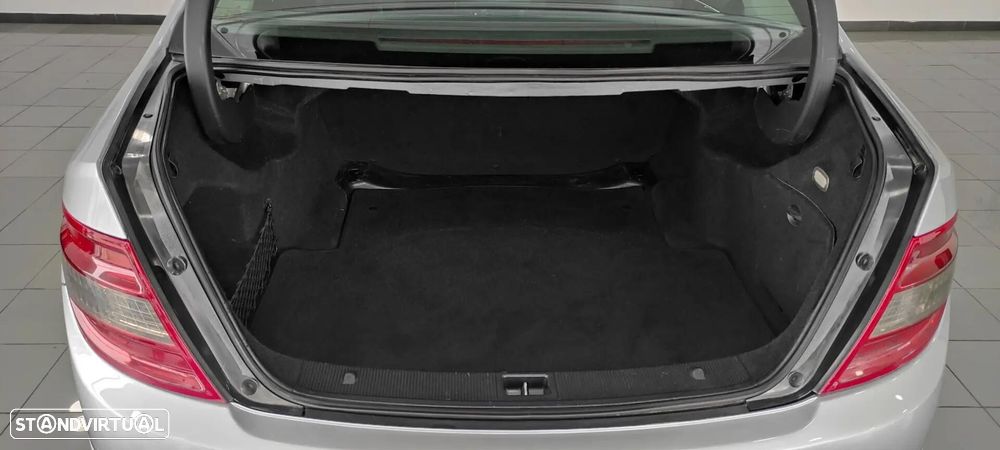 Mercedes-Benz C 220 CDi Avantgarde Aut. - 20