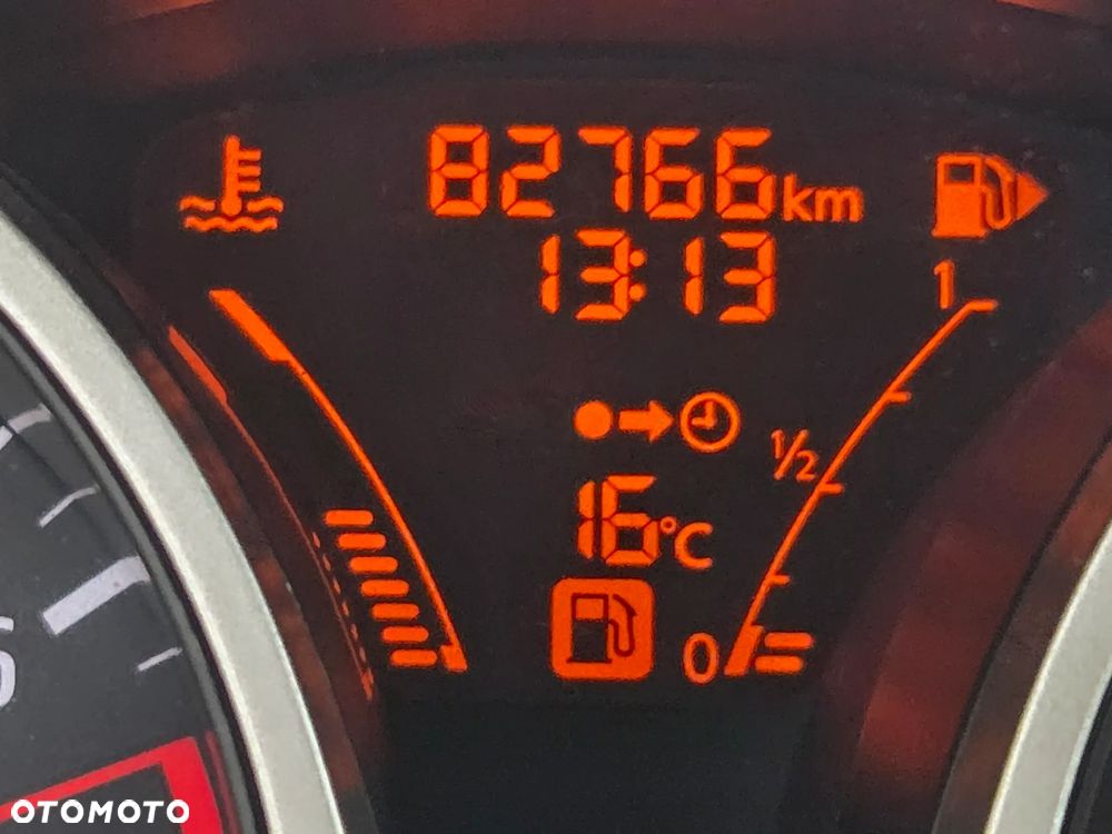 Nissan Juke 1.2 DIG-T N-Connecta EU6 - 9