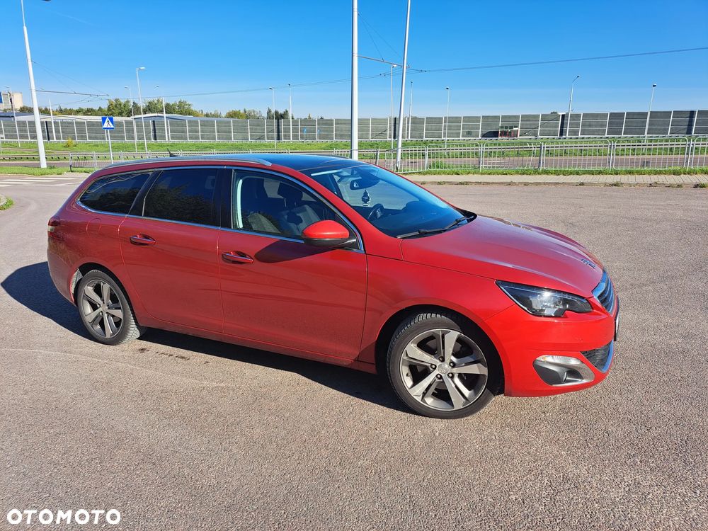 Peugeot 308 2.0 Blue HDi Allure S&S - 6