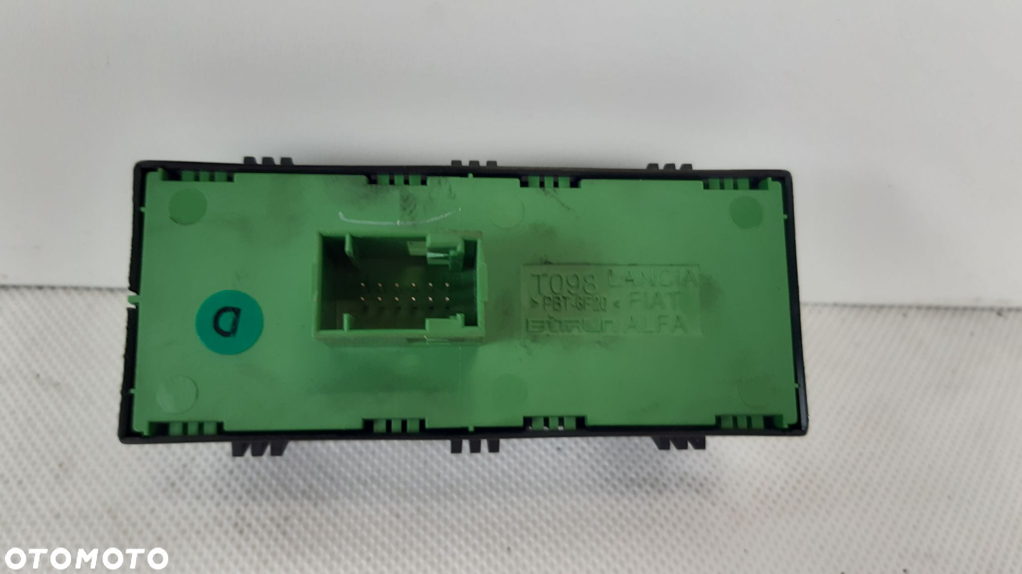 FIAT TIPO II PANEL SZYB LEWY PRZÓD - 3