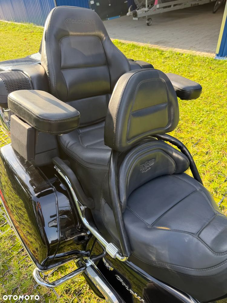 Honda GL - 10