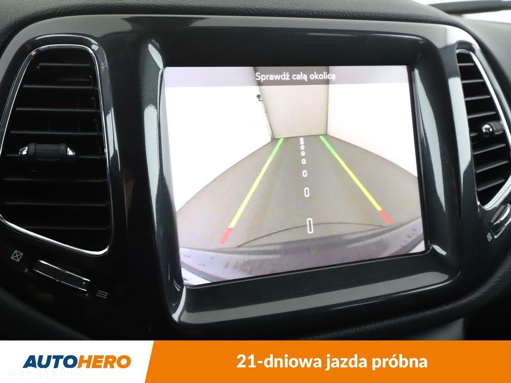 Jeep Compass - 23