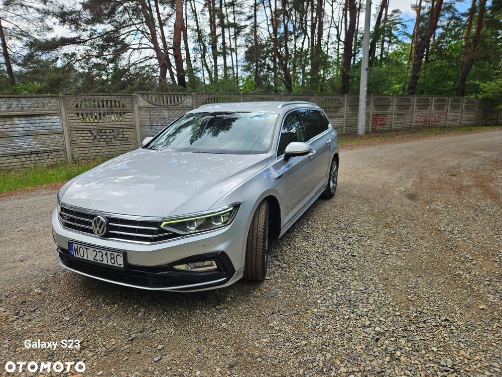Volkswagen Passat 2.0 TDI SCR DSG 4Motion Elegance - 2
