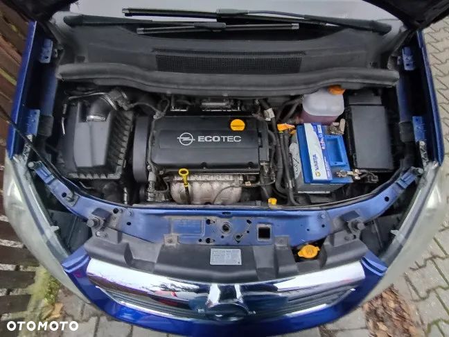 Opel Zafira 1.8 Elegance - 32