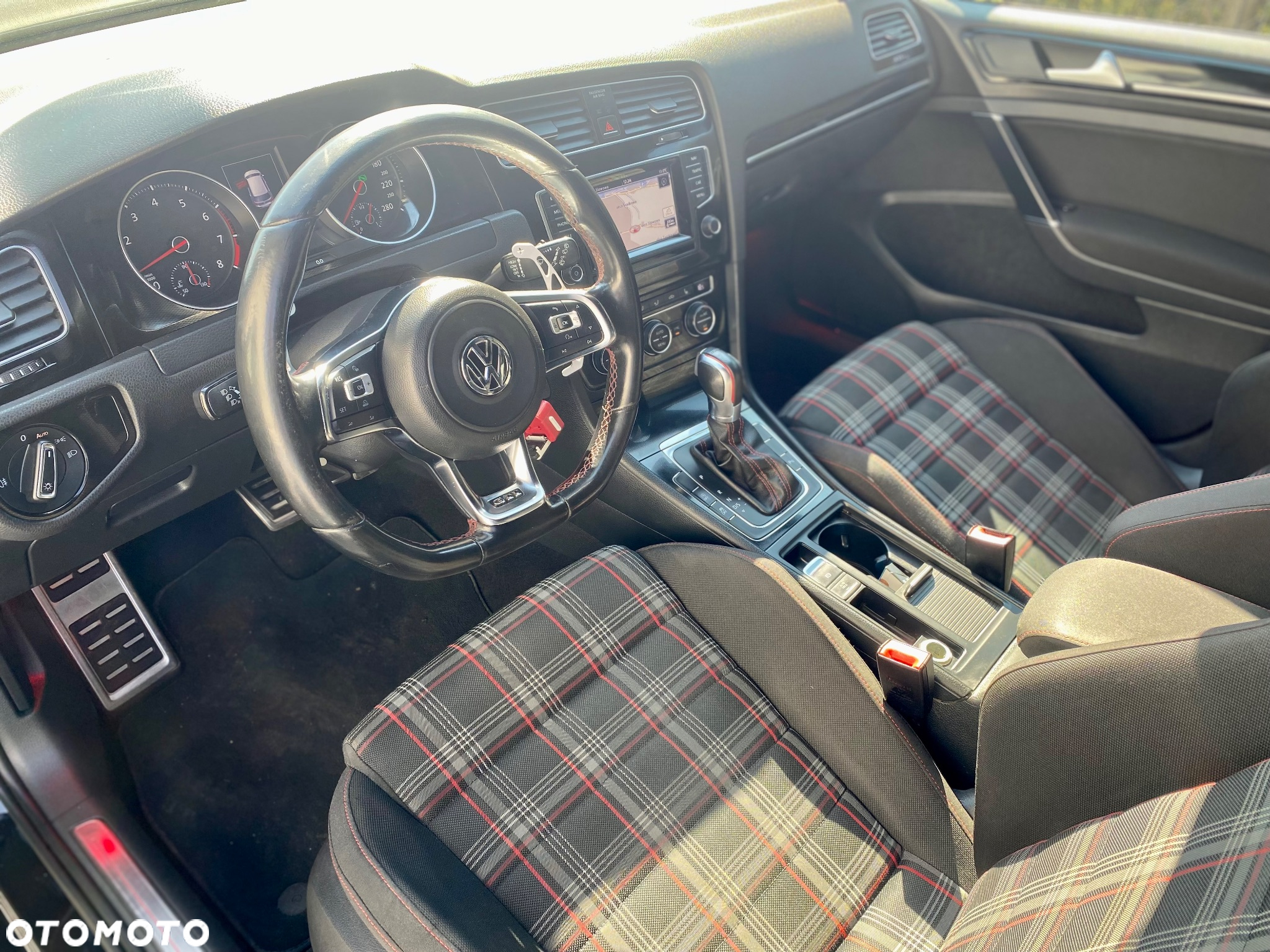 Volkswagen Golf VII 2.0 TSI BMT GTI DSG - 7