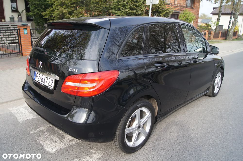 Mercedes-Benz Klasa B 180 CDI (BlueEFFICIENCY) - 7