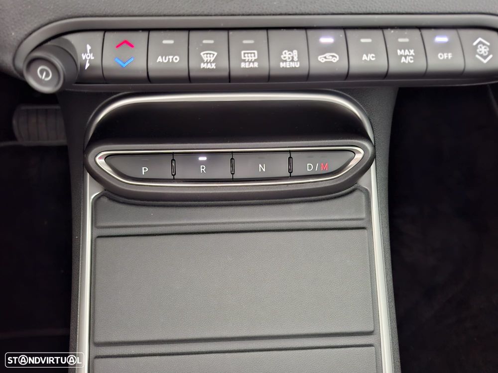 Jeep Avenger 1.2 e-Hybrid Altitude DCT - 10