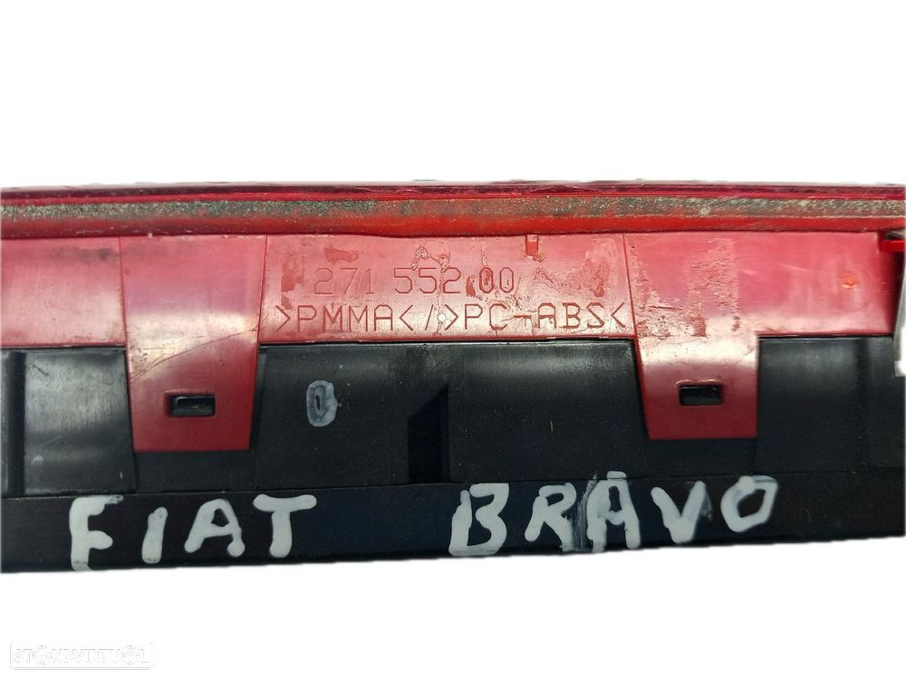 3º Stop Fiat Bravo Ii (198_) - 2