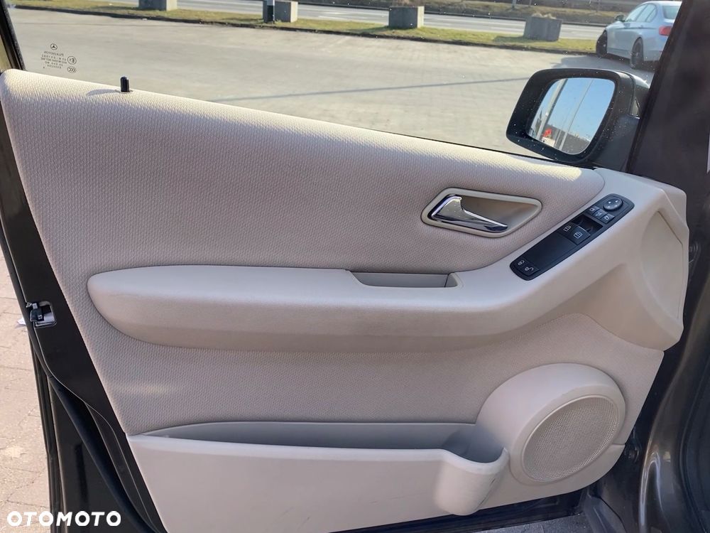 Mercedes-Benz Klasa A 180 CDI - 17