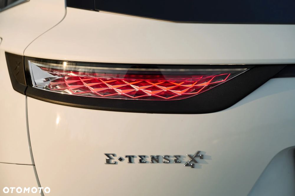DS Automobiles DS 7 Crossback 1.6 E-Tense 4x4 Performance Line + - 21