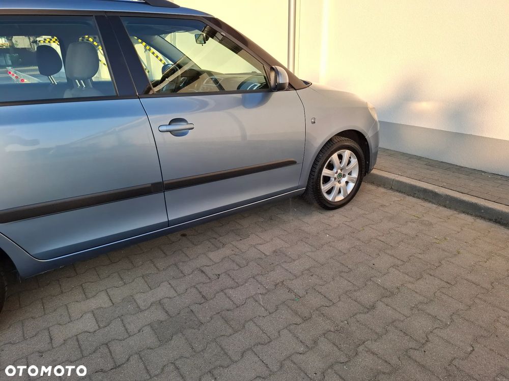 Skoda Fabia 1.4 16V Comfort - 12
