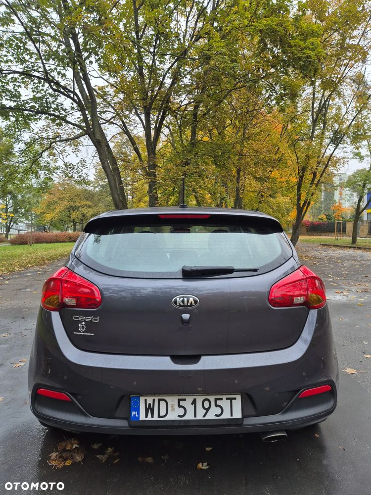 Kia Ceed - 6