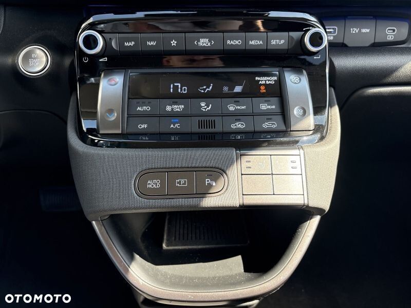 Hyundai Inster 49kWh Smart - 12