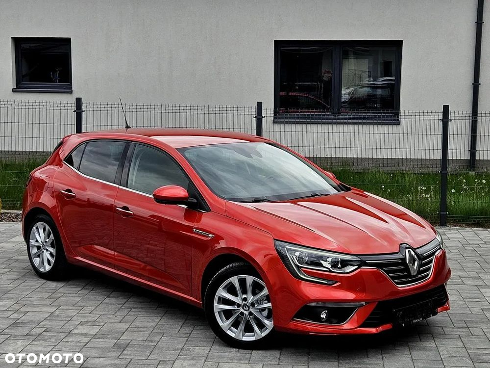 Renault Megane ENERGY TCe 130 Start & Stop Paris Business - 14