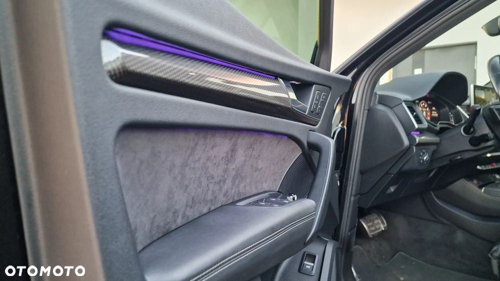 Audi SQ5 - 32