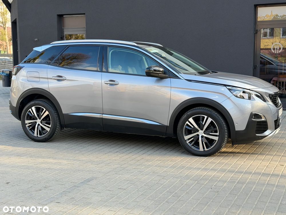 Peugeot 3008 1.2 PureTech Allure S&S EAT8 - 8