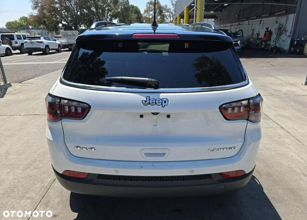 Jeep Compass - 6
