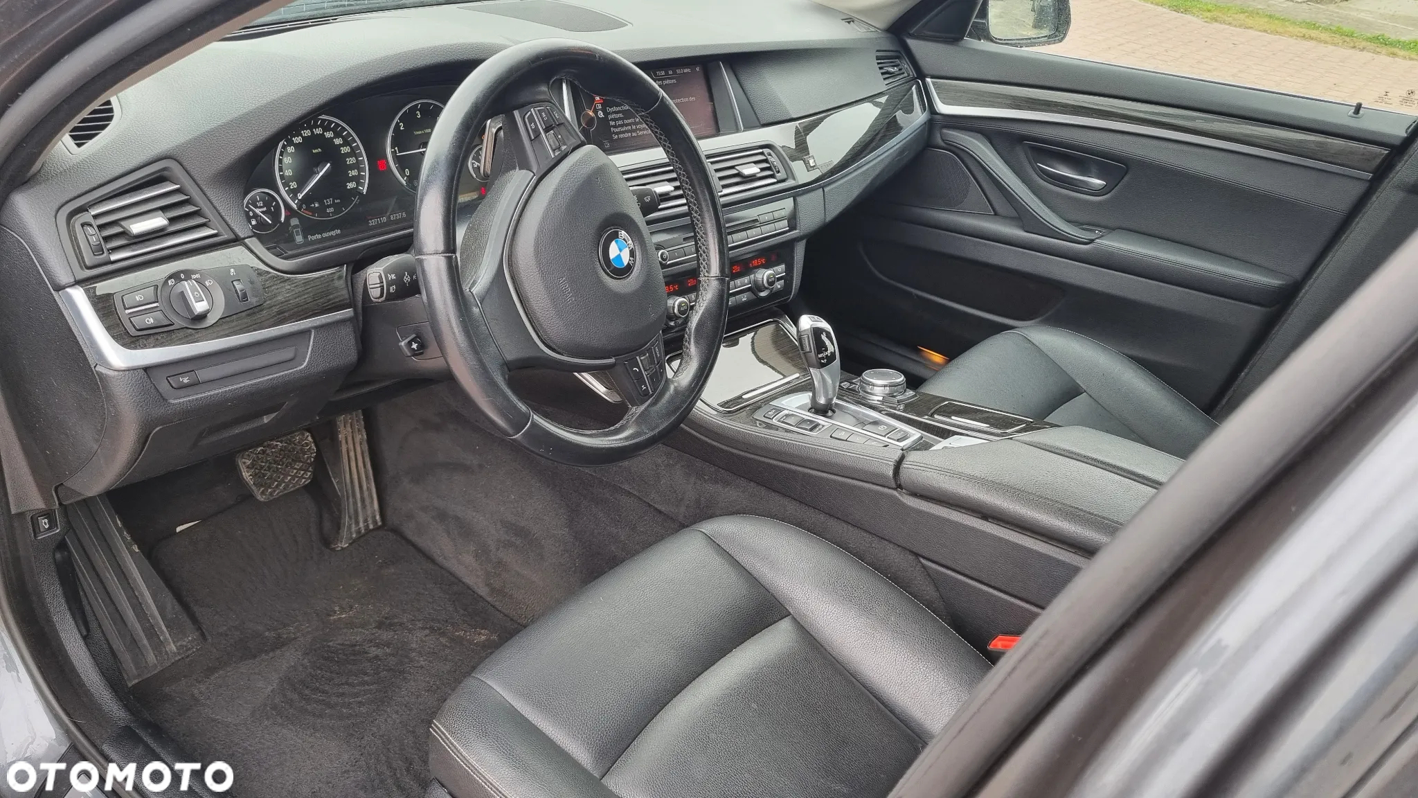 BMW Seria 5 520d Luxury Line - 30
