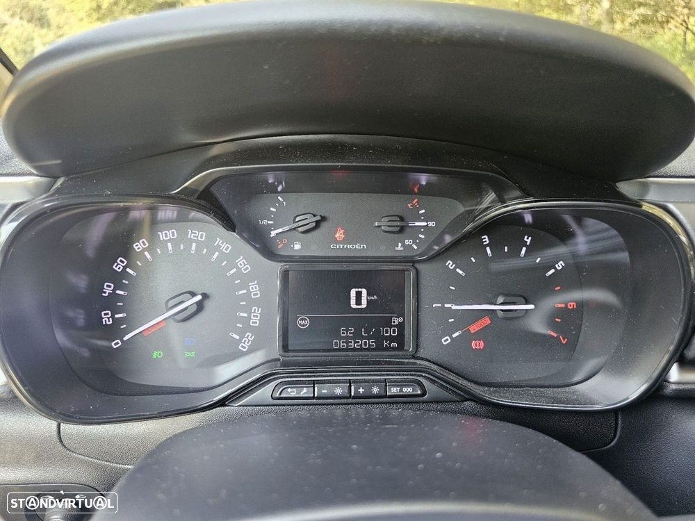 Citroën C3 1.2 PureTech Shine - 34
