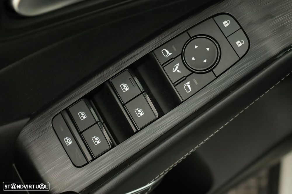 Nissan Qashqai 1.3 DIG-T N-Connecta LED - 19