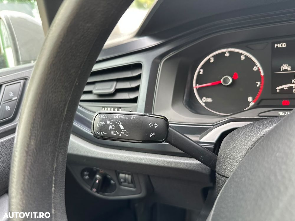 Volkswagen Polo - 19