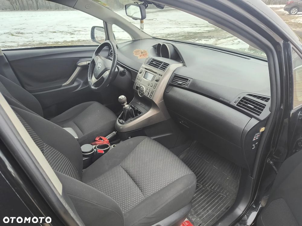 Toyota Verso 2.0 D-4D Travel - 8