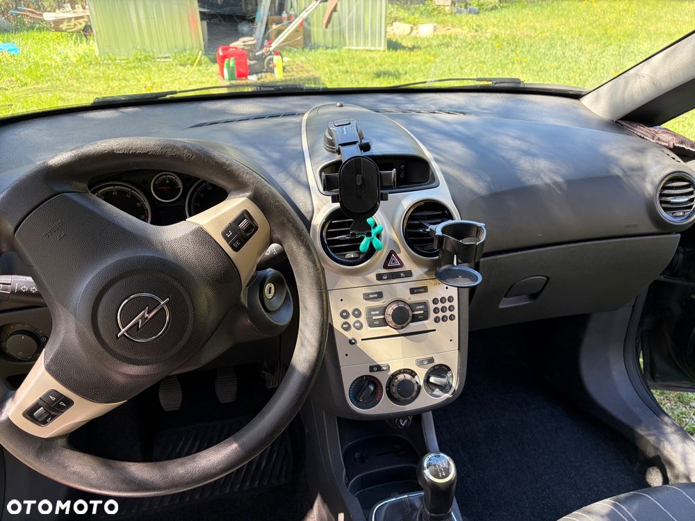 Opel Corsa 1.2 16V Cosmo - 14