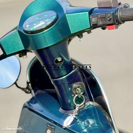 Vespa PX PX 200 verde - 11