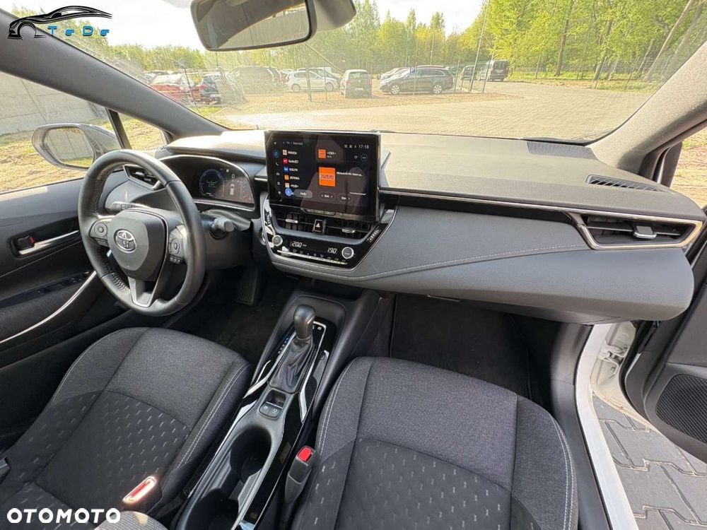 Toyota Corolla 1.8 Hybrid Executive - 37