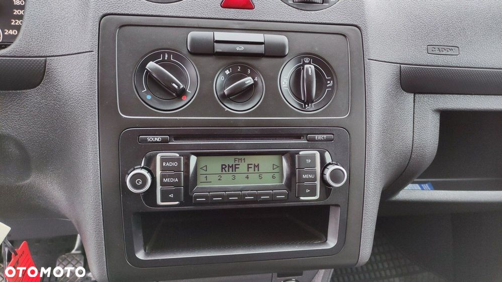 Volkswagen Caddy - 27