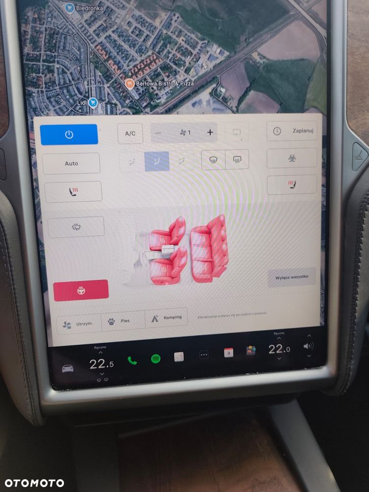 Tesla Model S - 29
