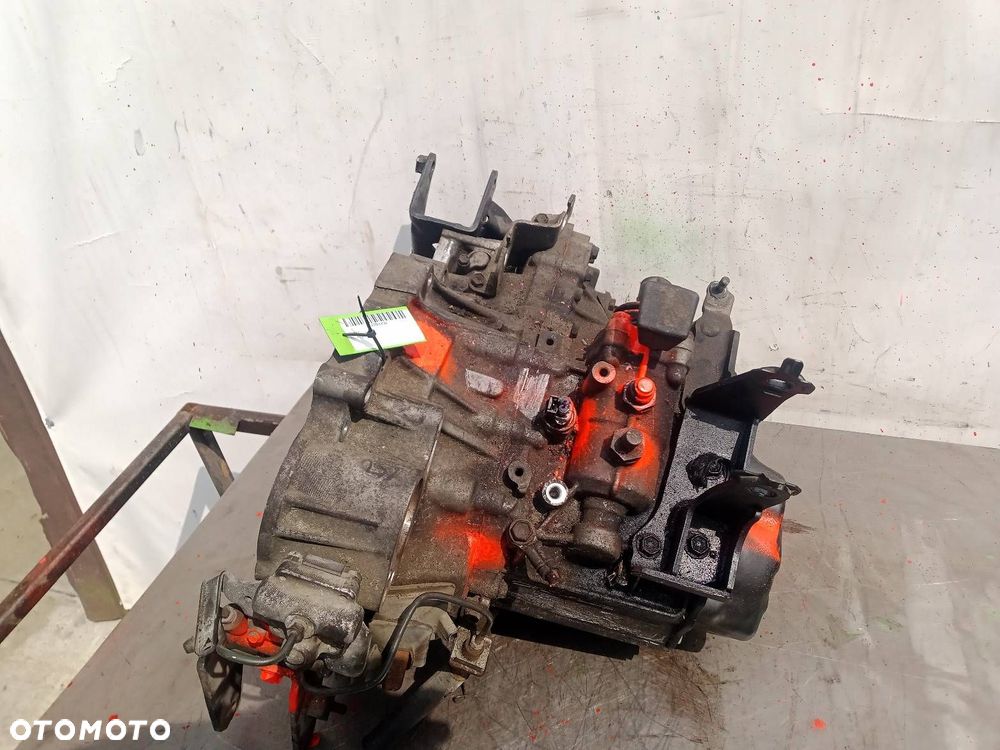 SKRZYNIA BIEGÓW E350C TOYOTA COROLLA E12 - 3