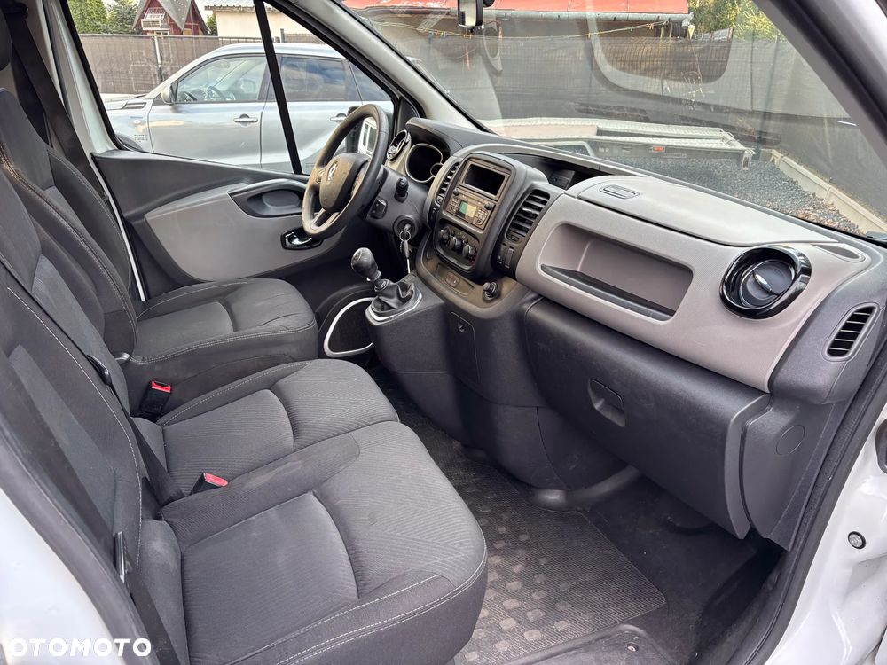 Renault Trafic - 14
