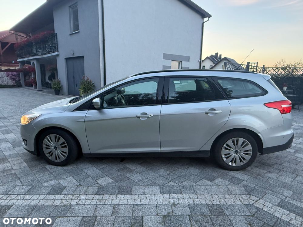 Ford Focus 1.6 TDCi Titanium - 4