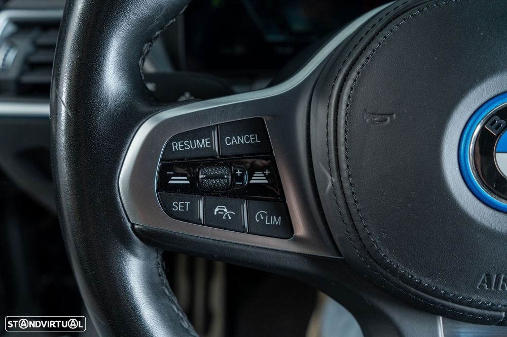 BMW i4 eDrive40 Pack Desportivo M - 22