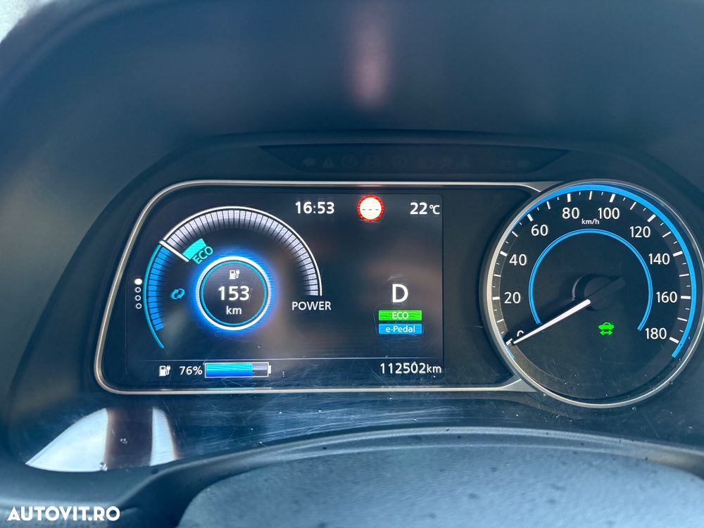 Nissan LEAF - 8