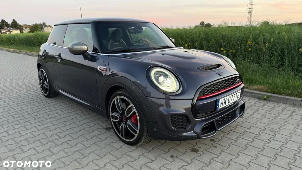 MINI John Cooper Works - 15