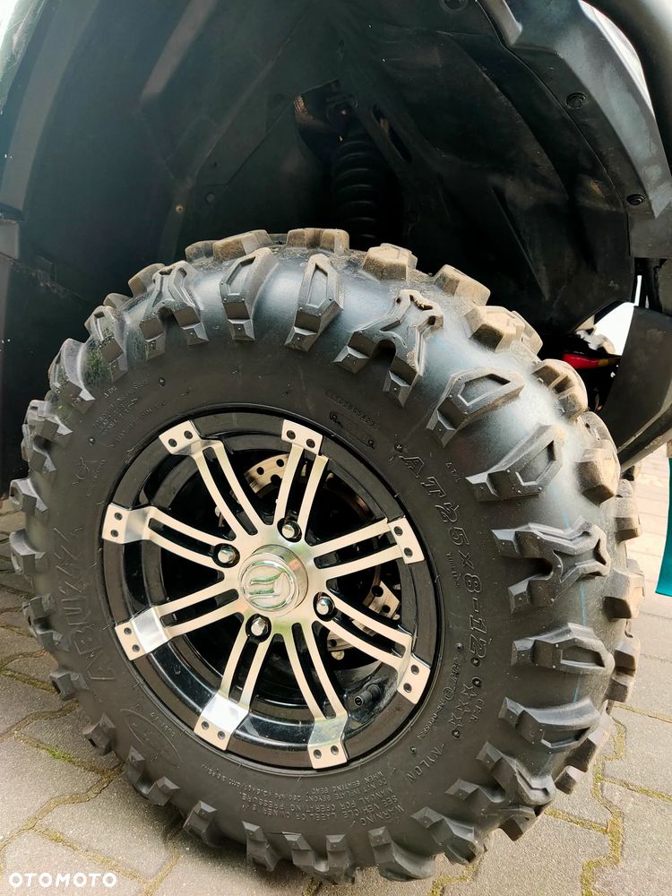 CFMoto CForce - 9