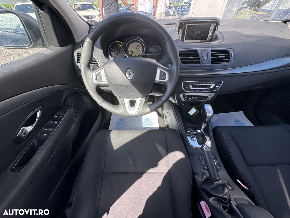 Renault Megane 1.5 dCi EDC Olympic - 24
