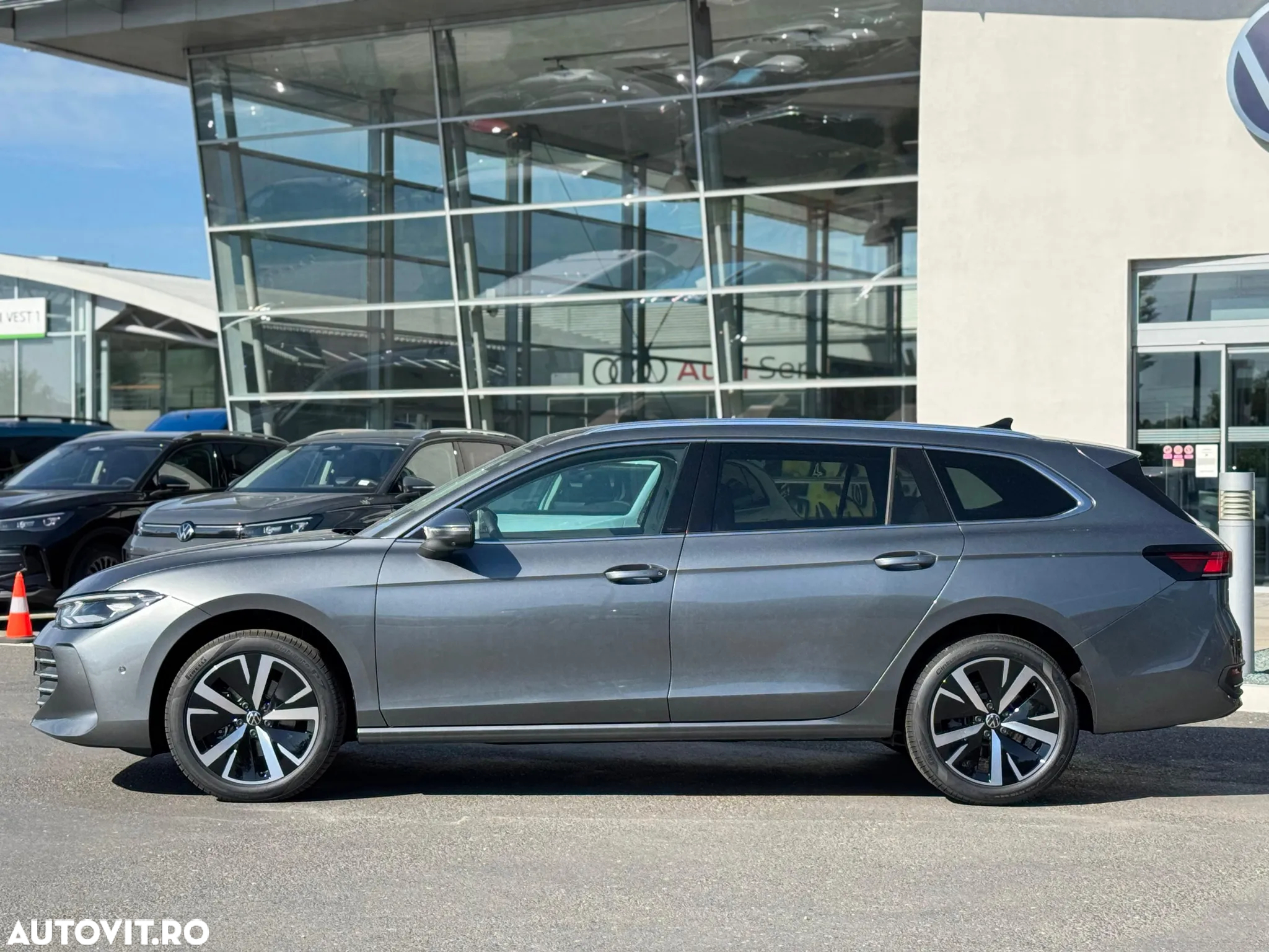 Volkswagen Passat Variant 2.0 TDI DSG Business - 16