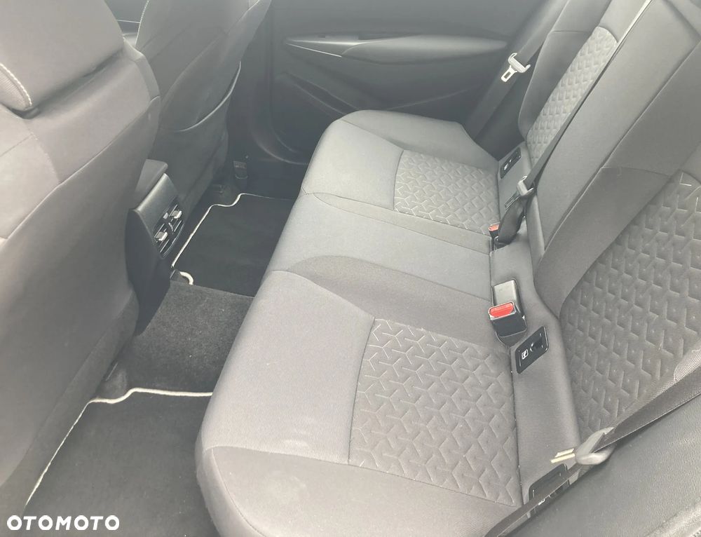 Toyota Corolla 2.0 Hybrid Comfort - 8