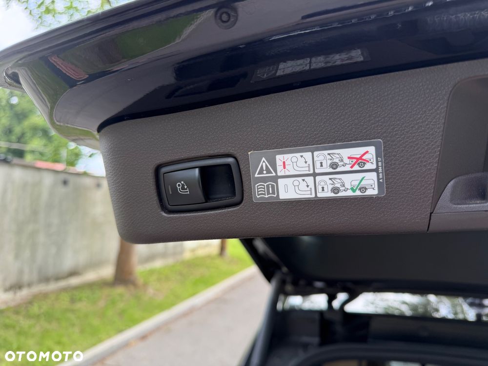 Mercedes-Benz GLE 350 d 4-Matic - 17