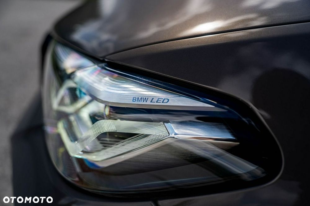 BMW Seria 5 530i xDrive mHEV M Sport sport - 17