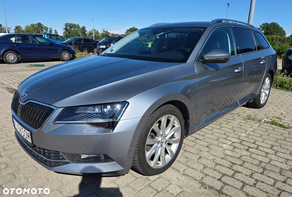 Skoda Superb 2.0 TDI 4x4 Style DSG - 1