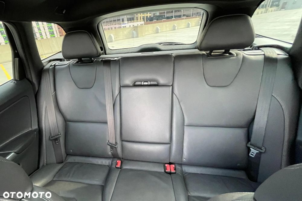 Volvo XC 60 - 28