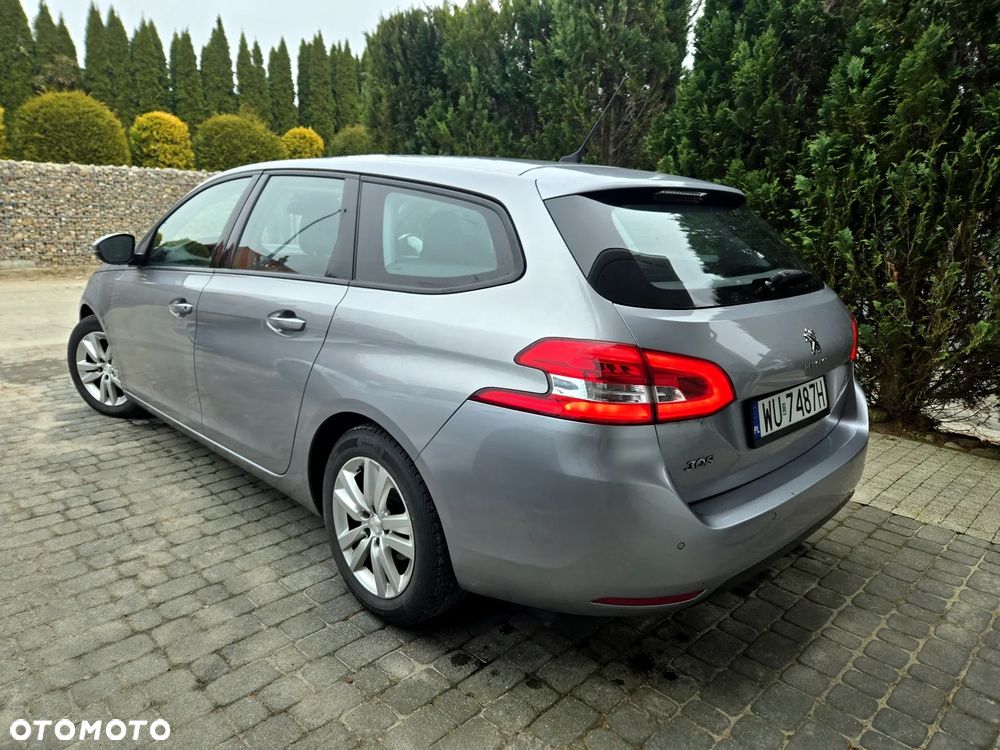Peugeot 308 - 3