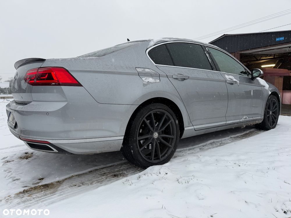 Volkswagen Passat 2.0 TSI Business DSG - 31